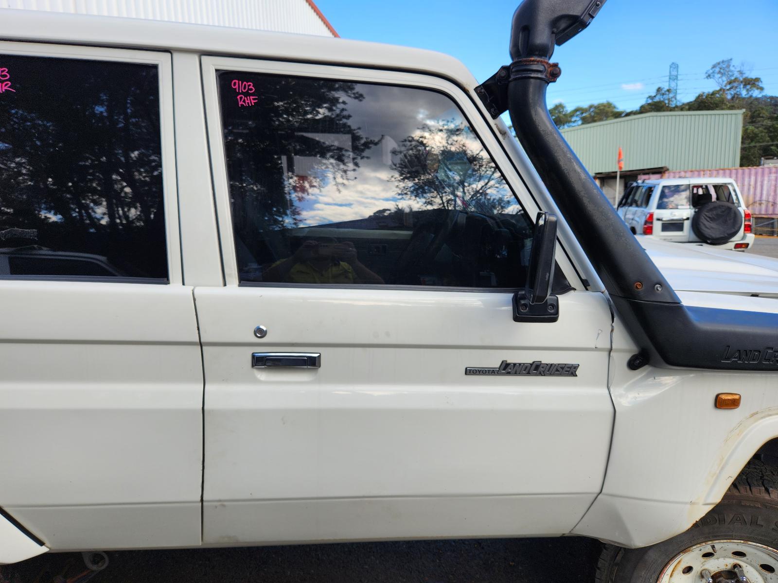 Toyota Landcruiser 2009 4 Door Station Wagon View Toyota Landcruiser 2009 4 Door Station Wagon