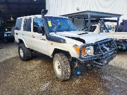 View Toyota Landcruiser 2009 4 Door Station Wagon
