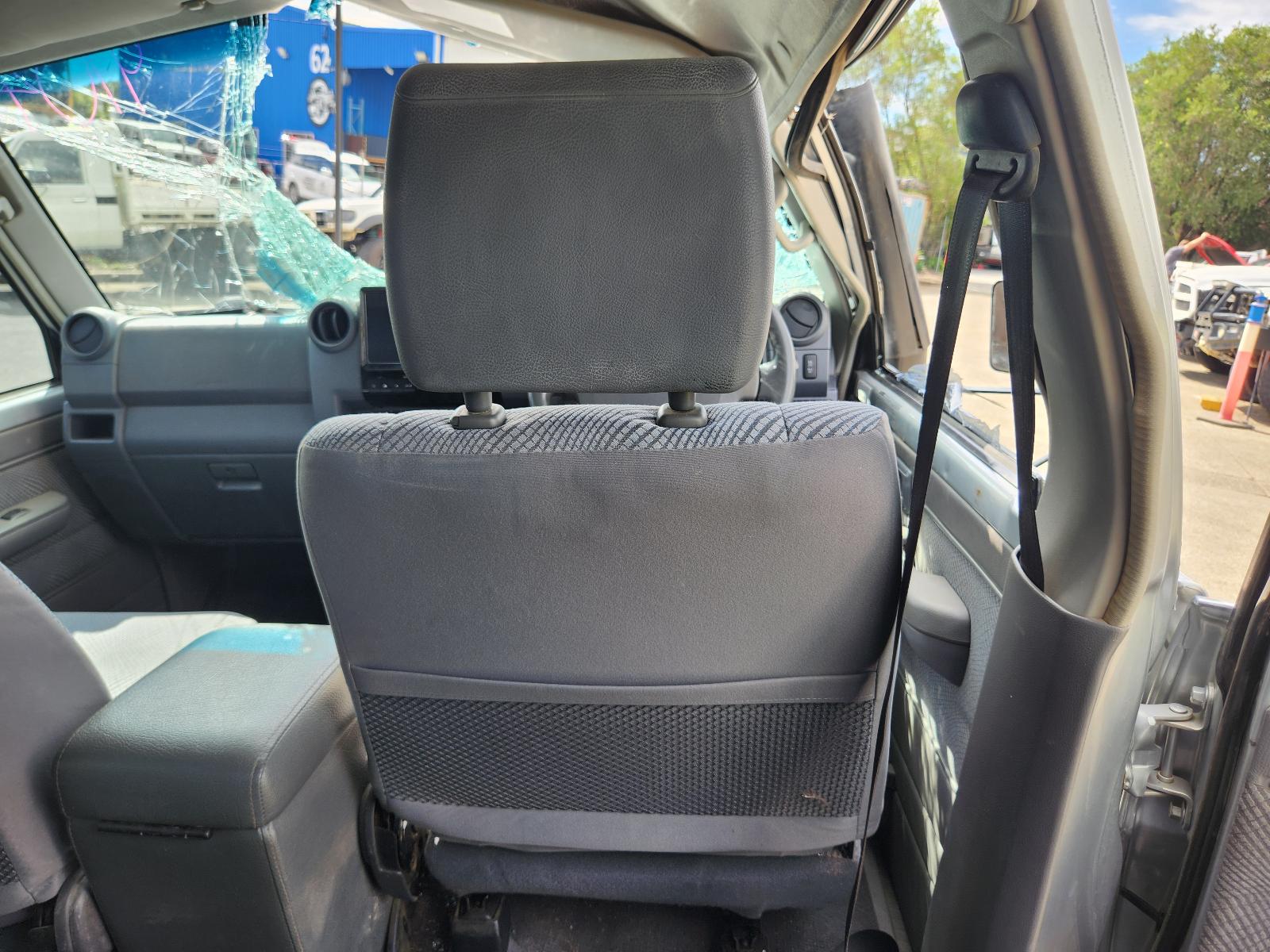 View Toyota Landcruiser 2013 4 Door Pickup