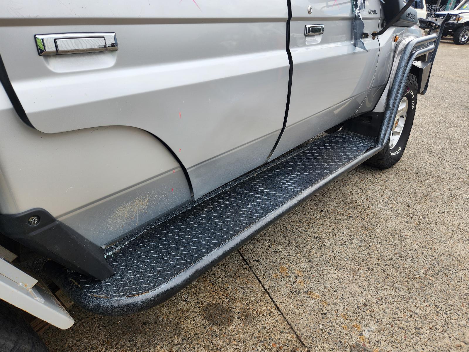 View Toyota Landcruiser 2013 4 Door Pickup