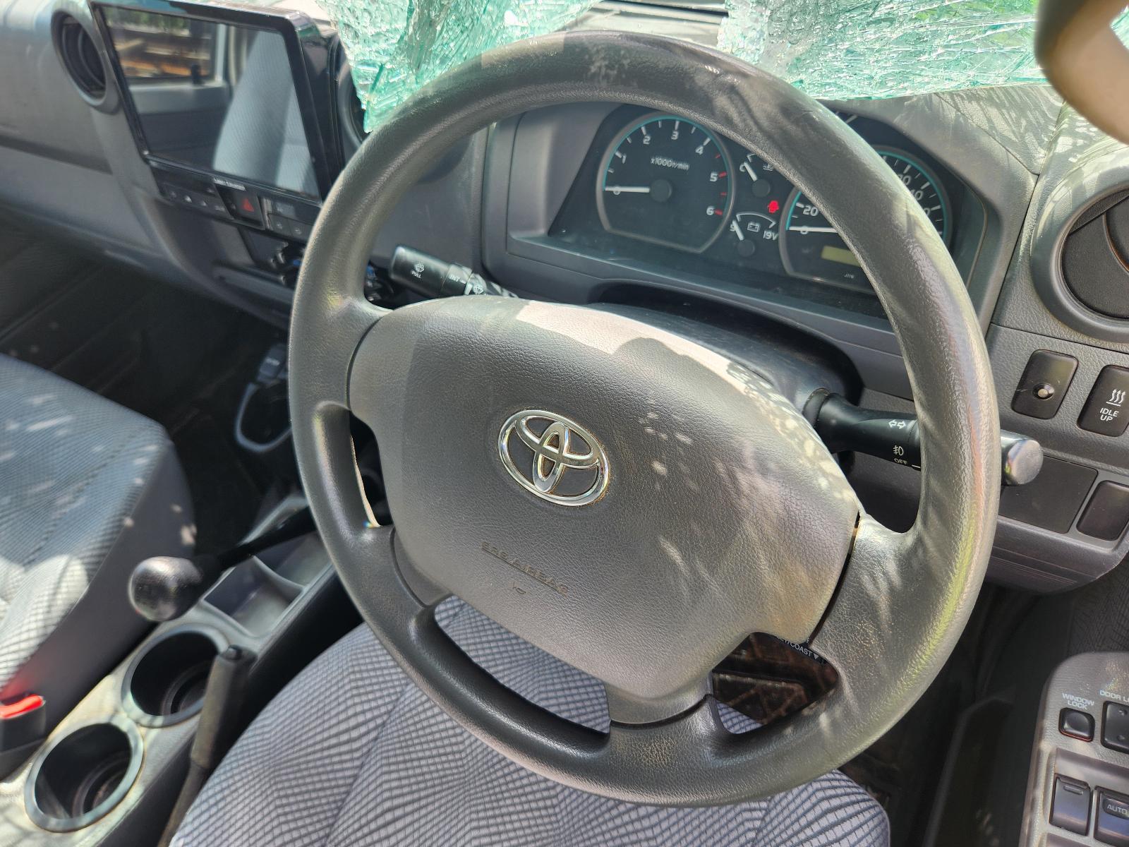 View Toyota Landcruiser 2013 4 Door Pickup