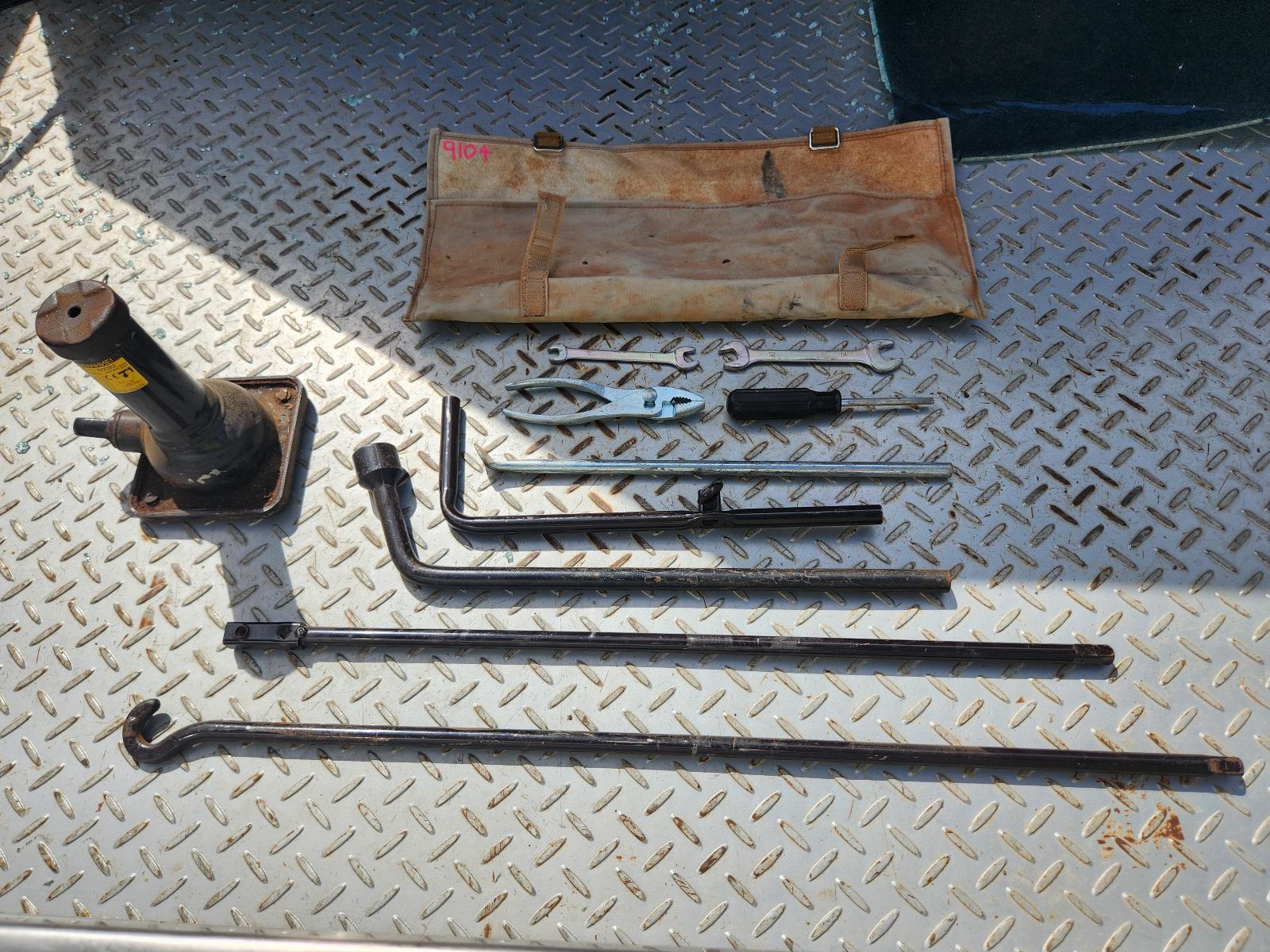 View Toyota Landcruiser 2013 4 Door Pickup