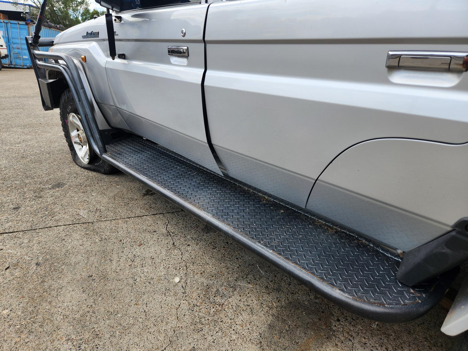 View Toyota Landcruiser 2013 4 Door Pickup