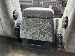 View Land Rover Discovery 1999 4 Door Station Wagon