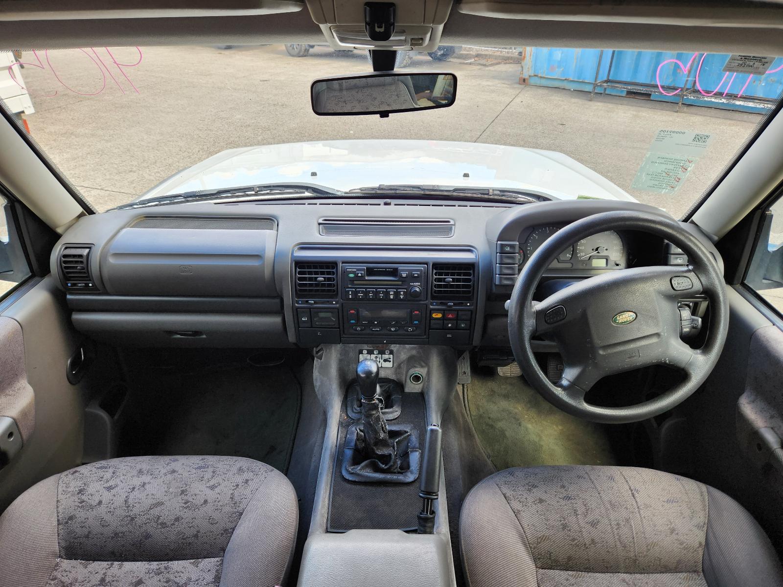 Land Rover Discovery 1999 4 Door Station Wagon View Land Rover Discovery 1999 4 Door Station Wagon
