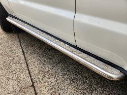 View Land Rover Discovery 1999 4 Door Station Wagon