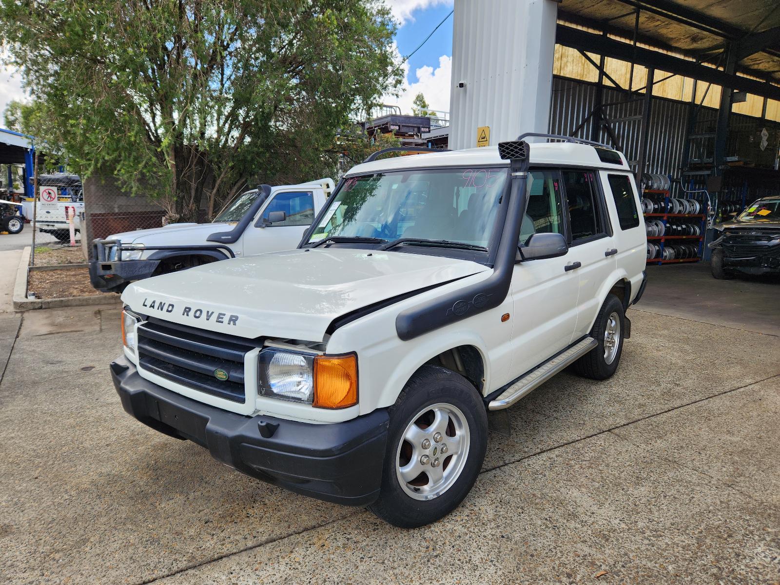Image for a Land Rover Discovery 1999 4 Door Station Wagon