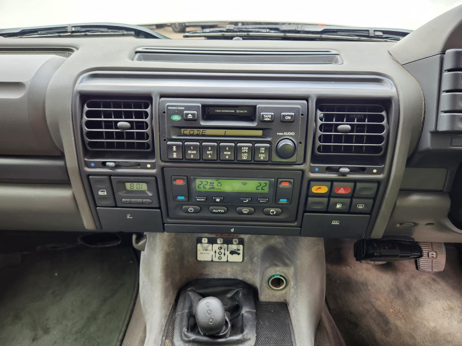 Land Rover Discovery 1999 4 Door Station Wagon View Land Rover Discovery 1999 4 Door Station Wagon