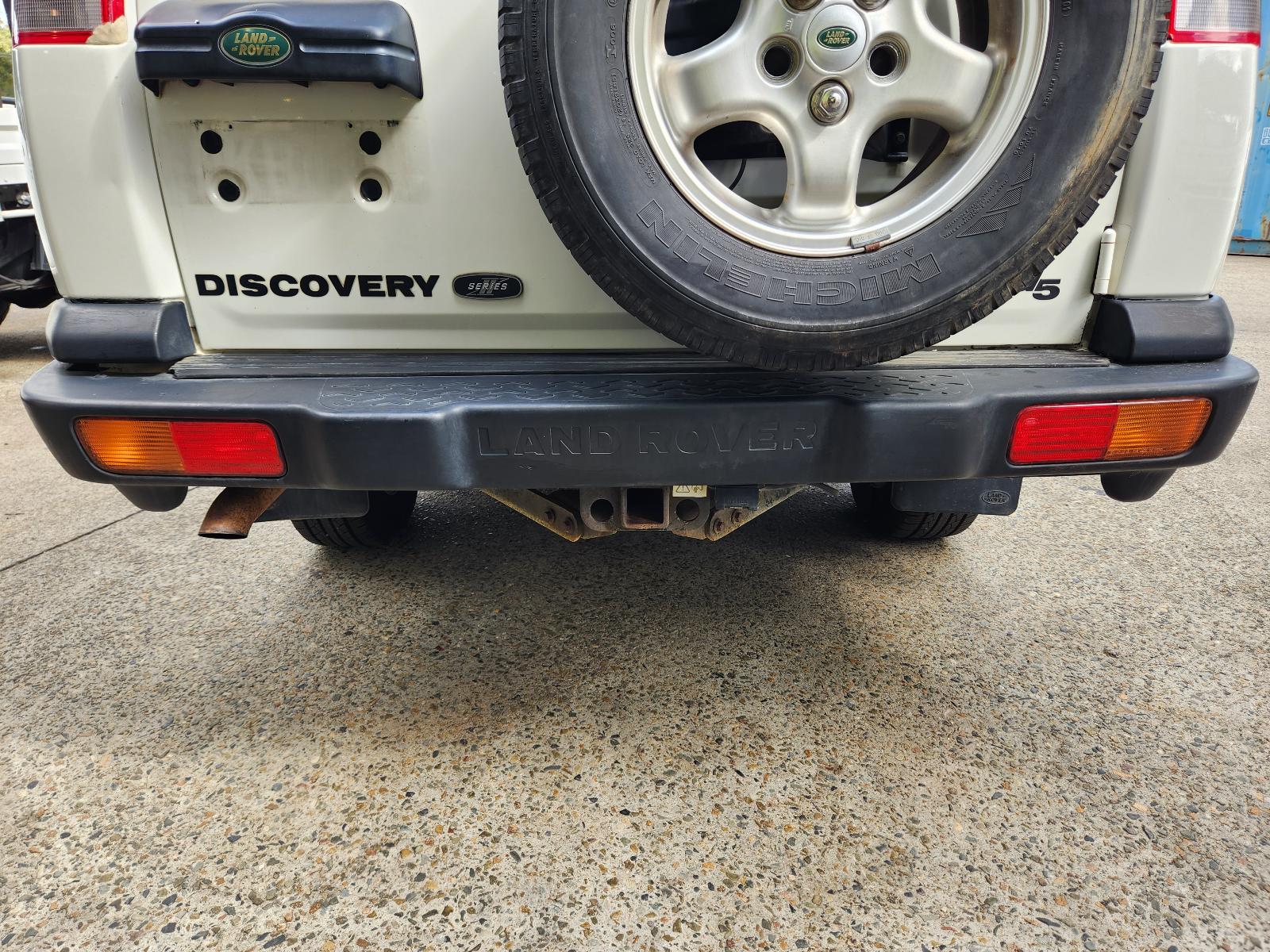 Land Rover Discovery 1999 4 Door Station Wagon View Land Rover Discovery 1999 4 Door Station Wagon