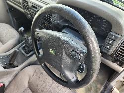 View Land Rover Discovery 1999 4 Door Station Wagon