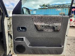 View Land Rover Discovery 1999 4 Door Station Wagon