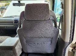 View Land Rover Discovery 1999 4 Door Station Wagon