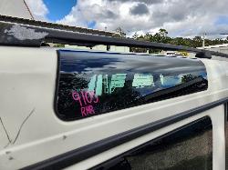 View Land Rover Discovery 1999 4 Door Station Wagon