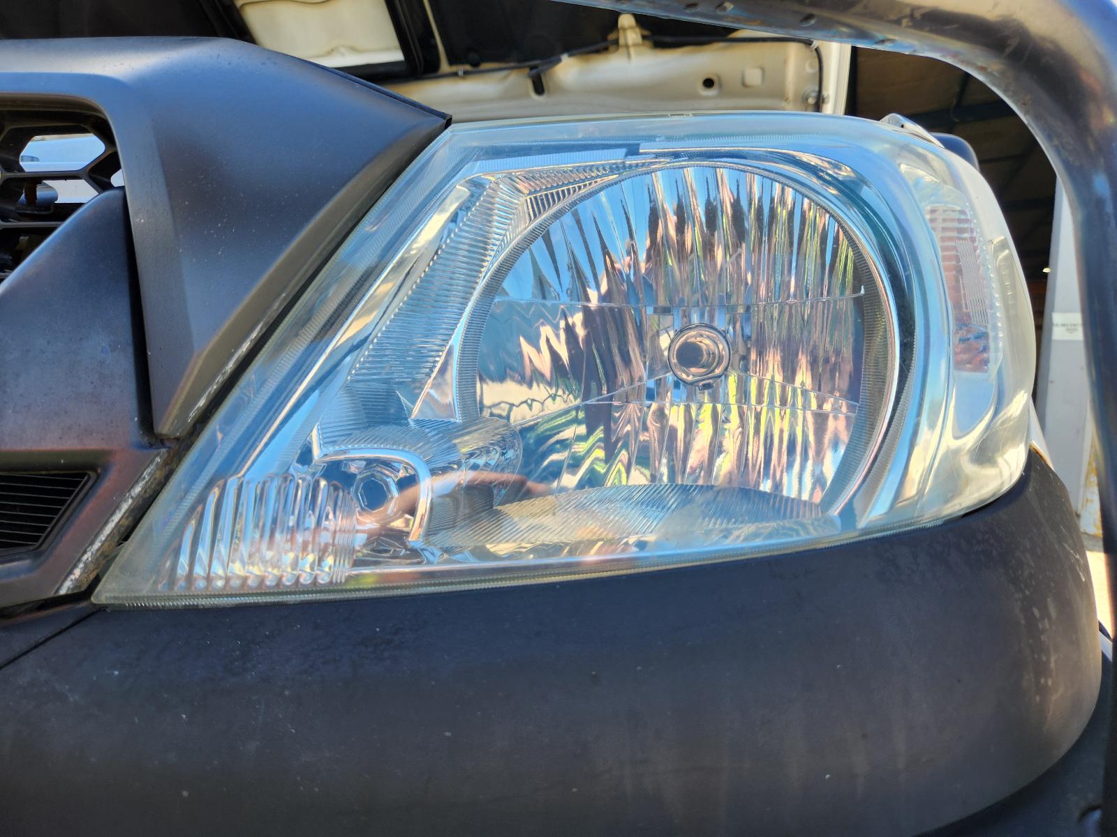 Toyota Hilux 2011 2 Door Pickup View Toyota Hilux 2011 2 Door Pickup