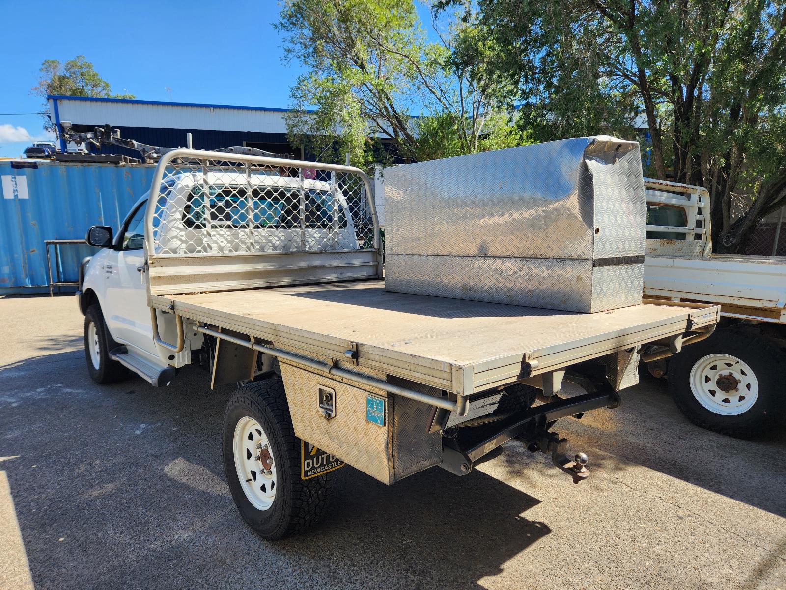 Toyota Hilux 2011 2 Door Pickup View Toyota Hilux 2011 2 Door Pickup