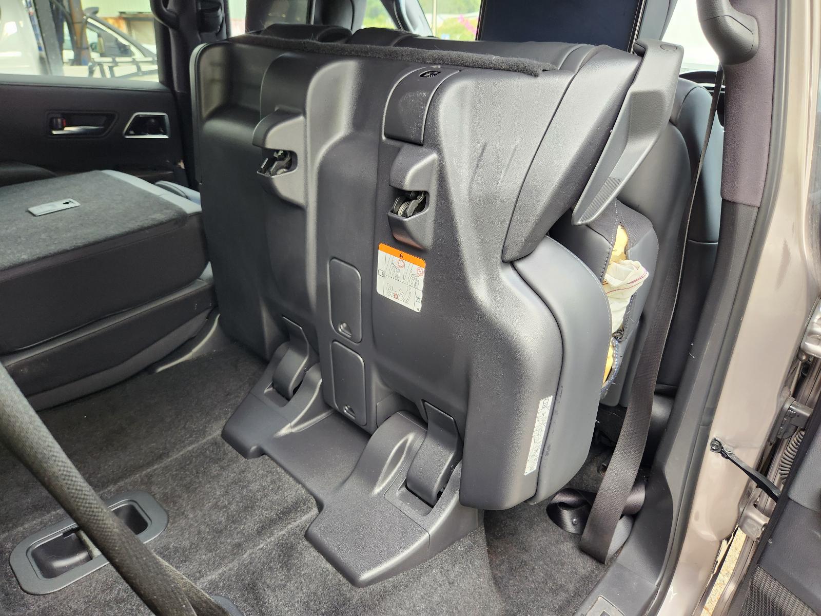 View Toyota Landcruiser 2023 4 Door Station Wagon