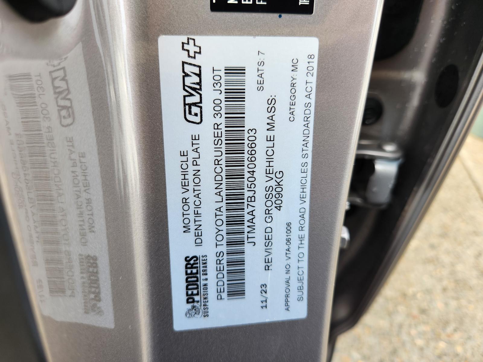 View Toyota Landcruiser 2023 4 Door Station Wagon