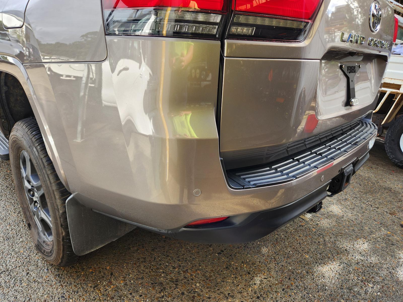View Toyota Landcruiser 2023 4 Door Station Wagon