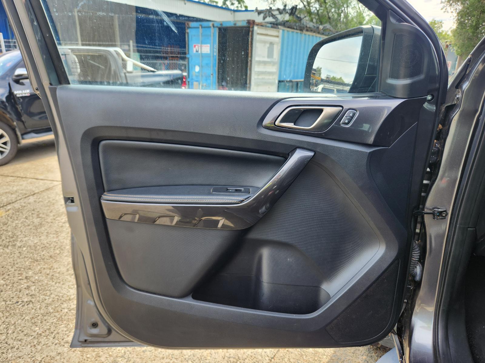 View Ford Ranger 2018  