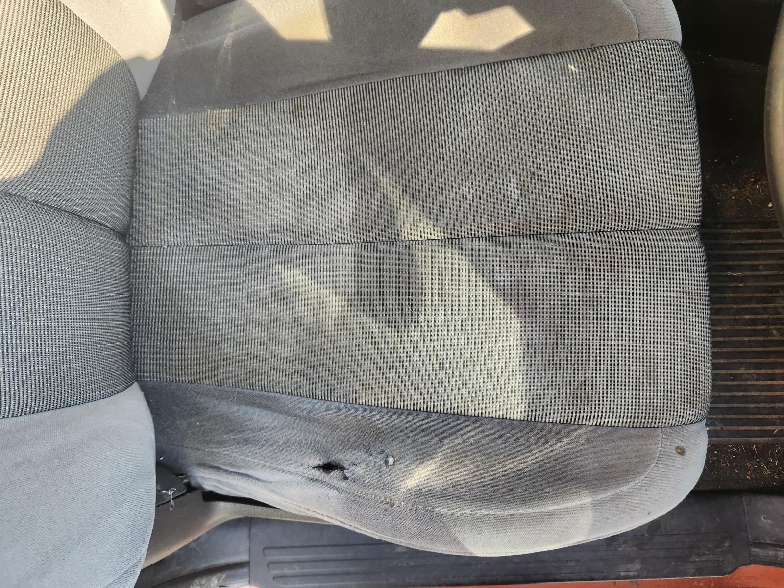 View Holden Colorado 2015  