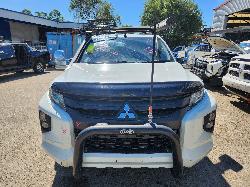 View Mitsubishi Triton 2018 4 Door Utility