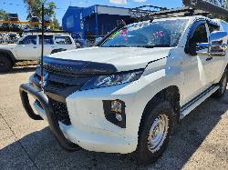 View Mitsubishi Triton 2018 4 Door Utility