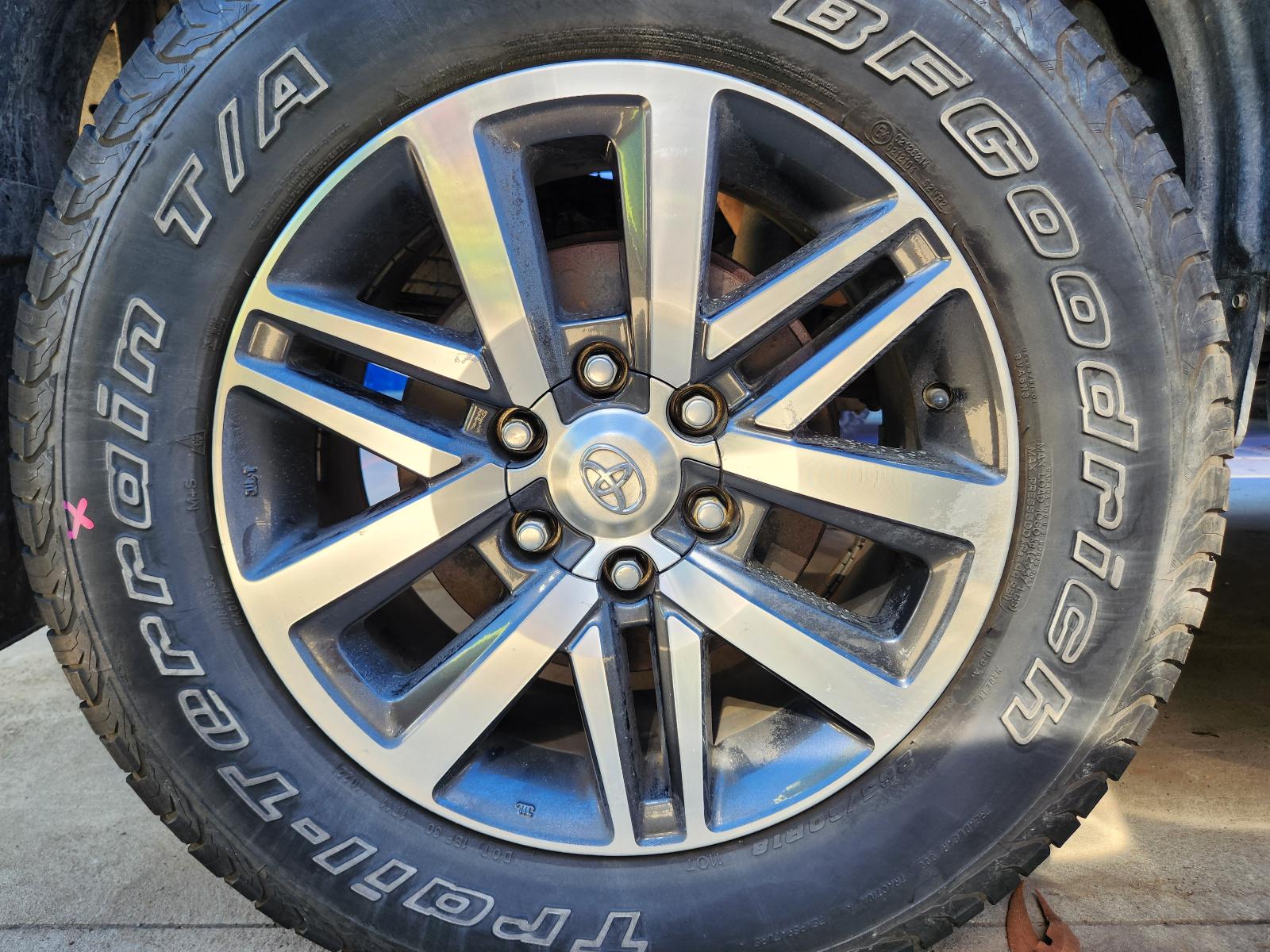 Toyota Hilux 2019 4 Door Utility View Toyota Hilux 2019 4 Door Utility