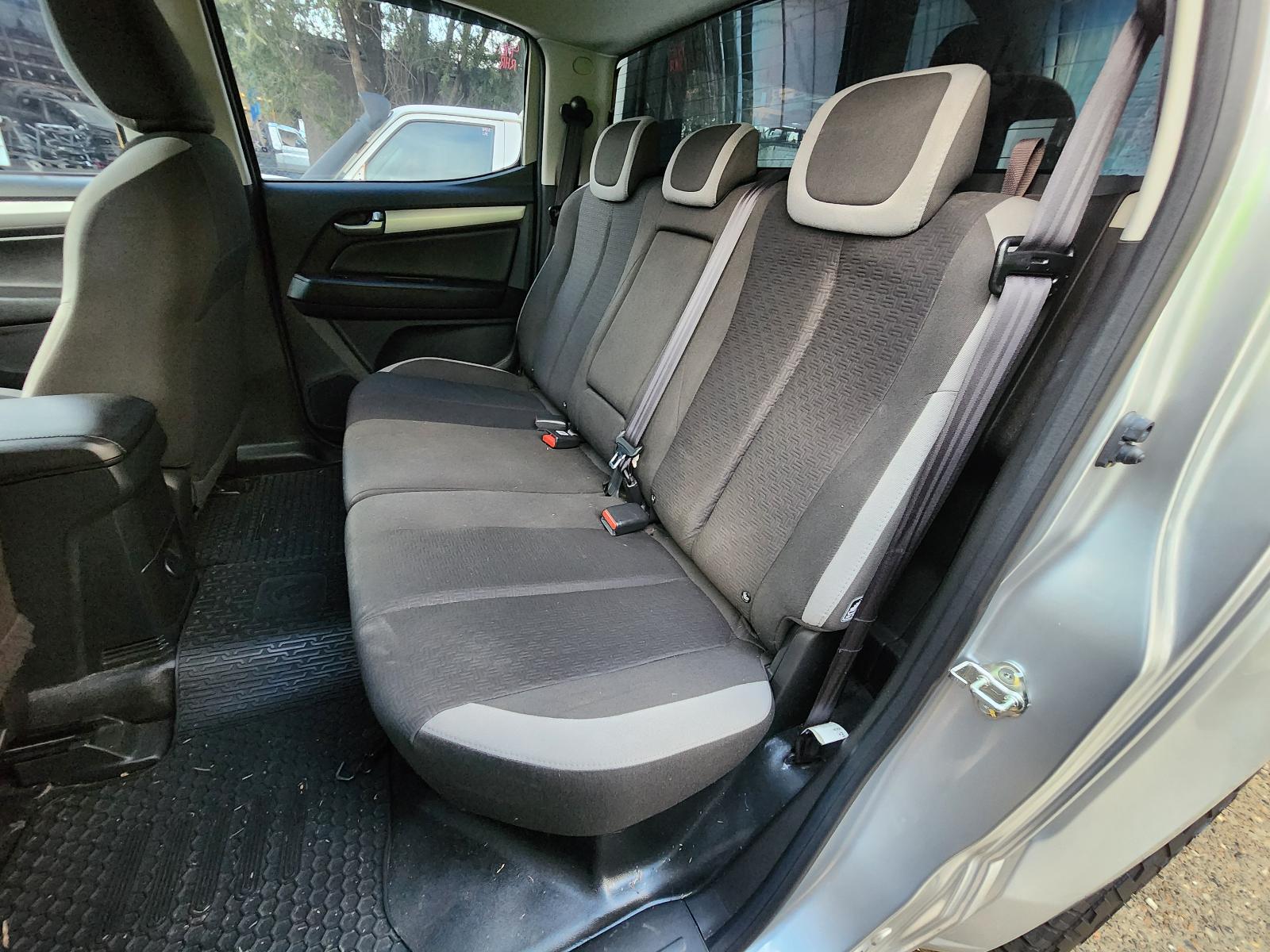 Holden Colorado 2018 4 Door Utility View Holden Colorado 2018 4 Door Utility