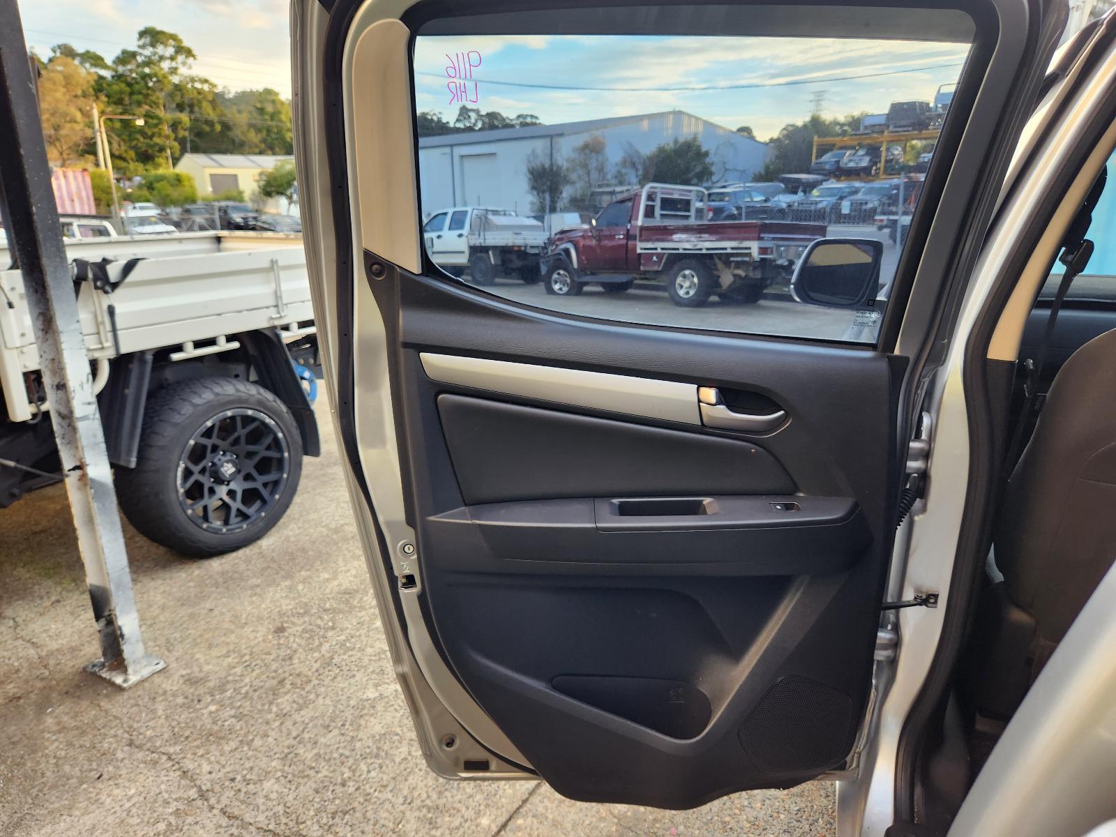 Holden Colorado 2018 4 Door Utility View Holden Colorado 2018 4 Door Utility