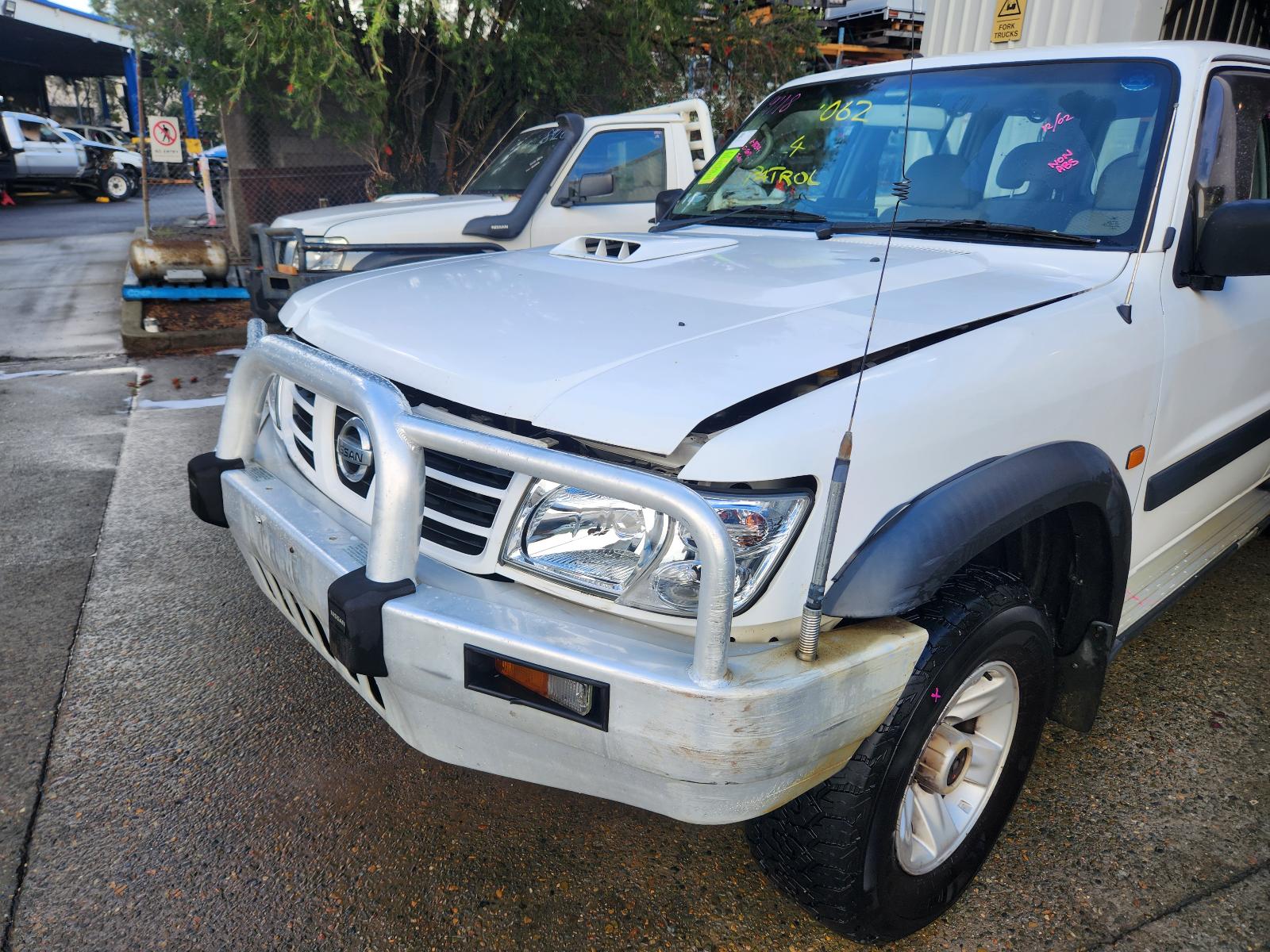 View Nissan Patrol 2002 4 Door Station Wagon