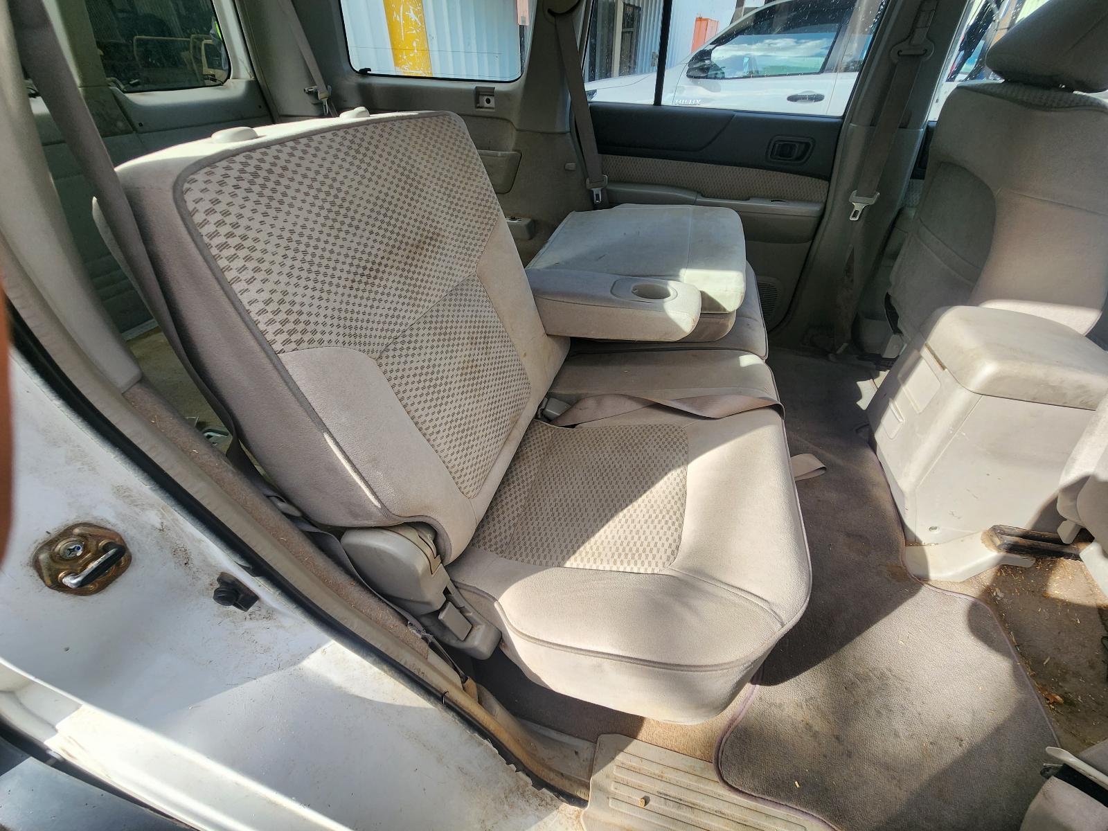 View Nissan Patrol 2002 4 Door Station Wagon