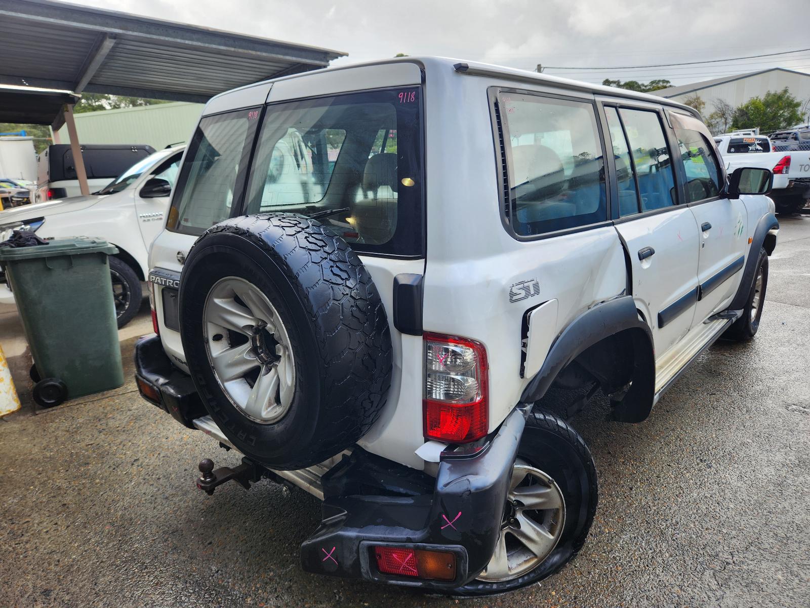 View Nissan Patrol 2002 4 Door Station Wagon