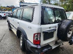 View Nissan Patrol 2002 4 Door Station Wagon