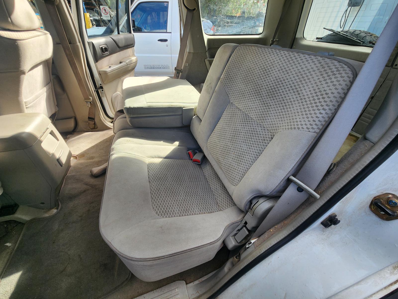 View Nissan Patrol 2002 4 Door Station Wagon