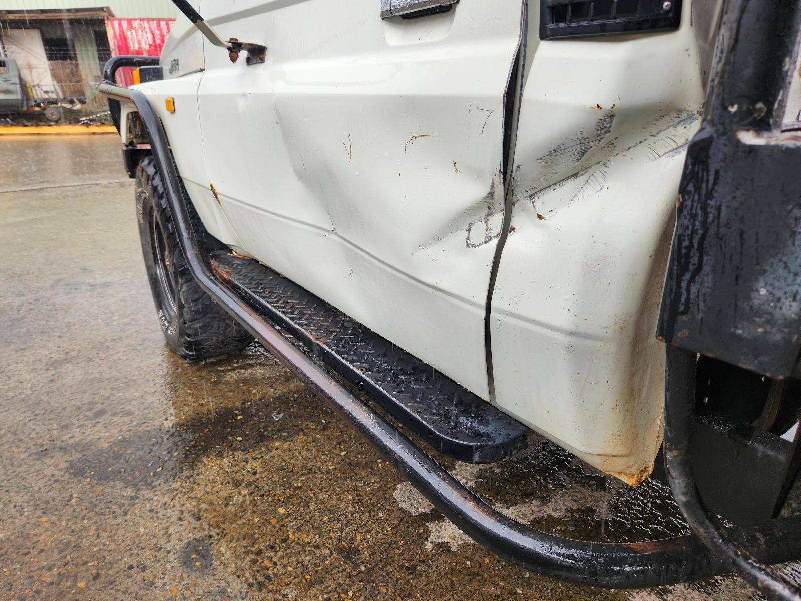 View Toyota Landcruiser 1997 2 Door Pickup