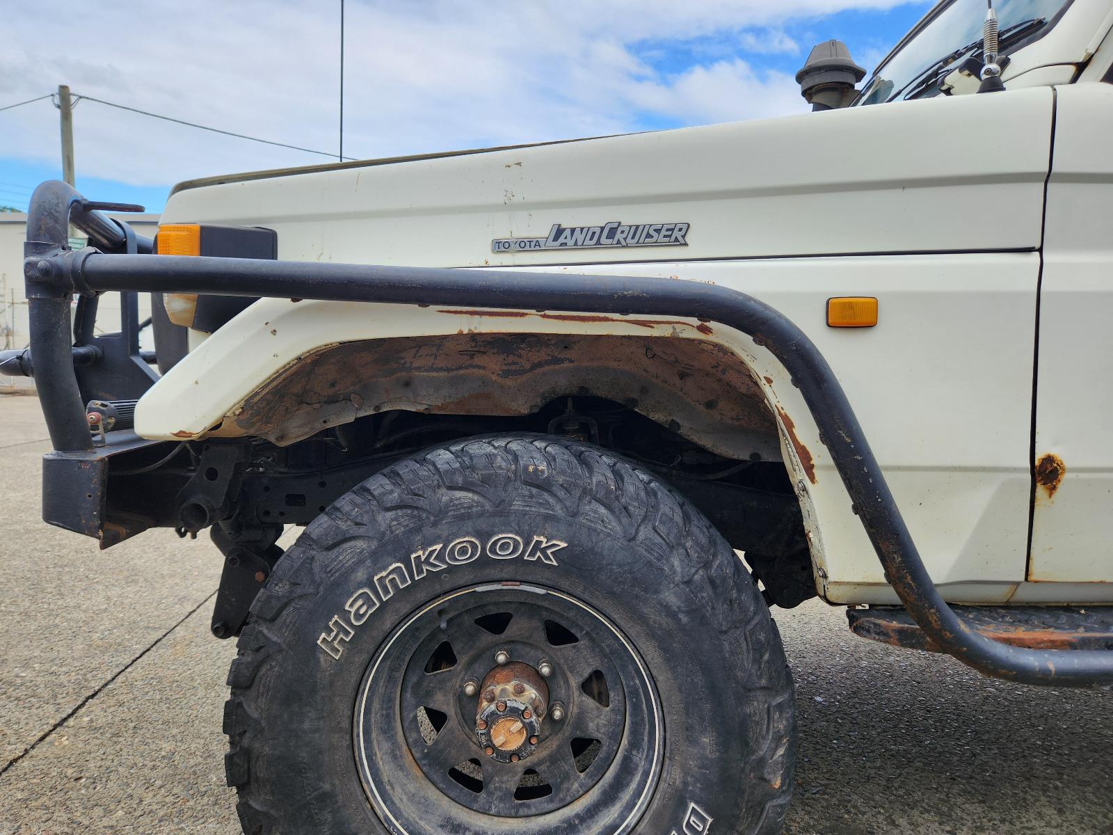 View Toyota Landcruiser 1997 2 Door Pickup
