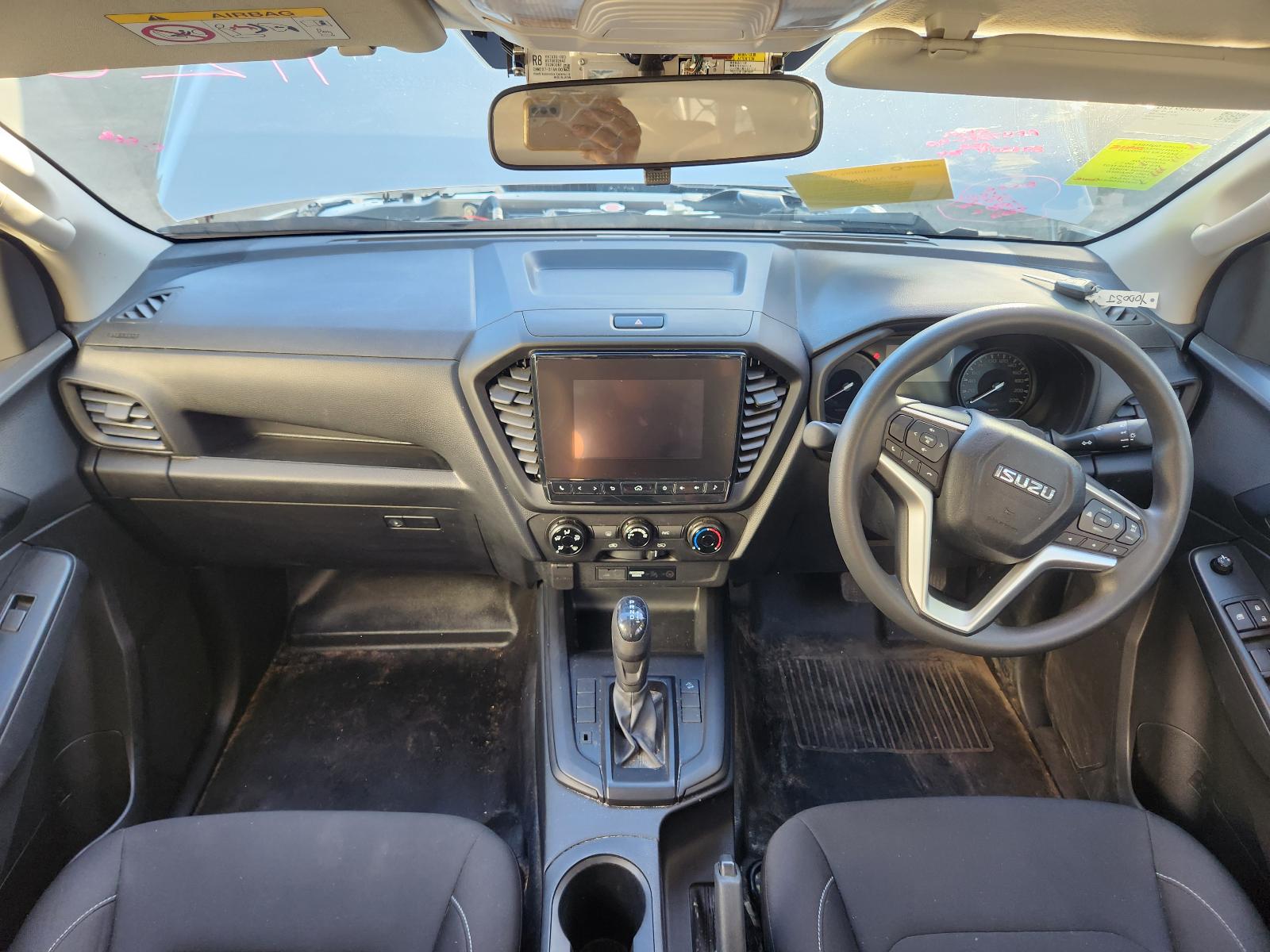 View Isuzu Dmax 2024 4 Door Pickup