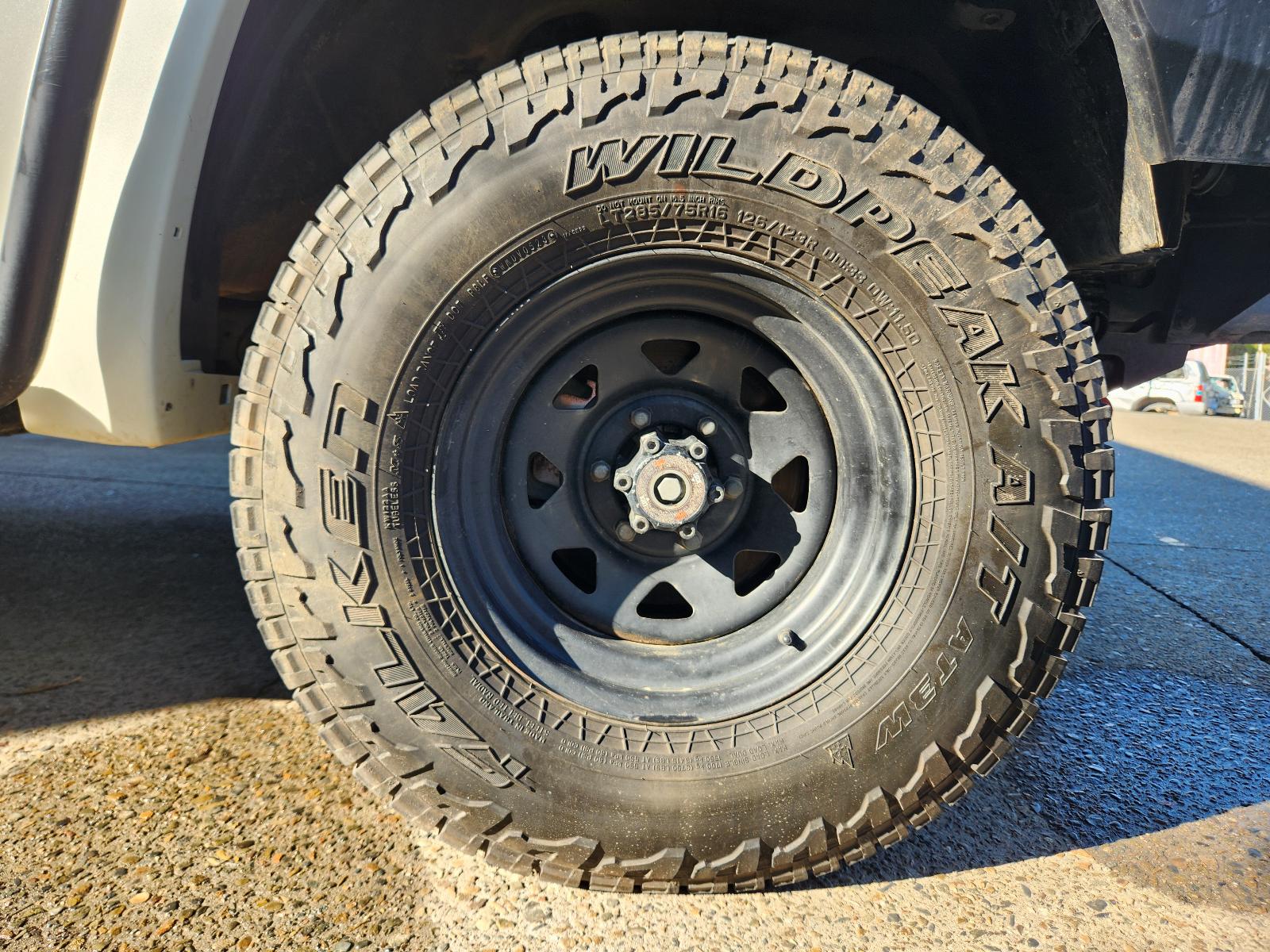 View Nissan Patrol 2015 4 Door Station Wagon