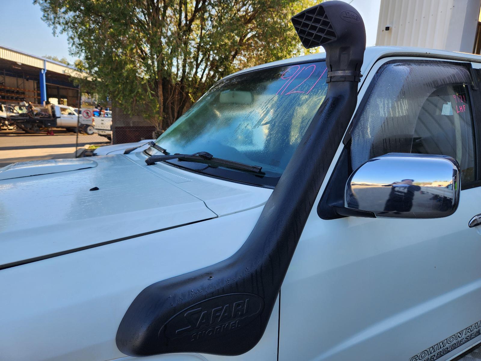 View Nissan Patrol 2015 4 Door Station Wagon