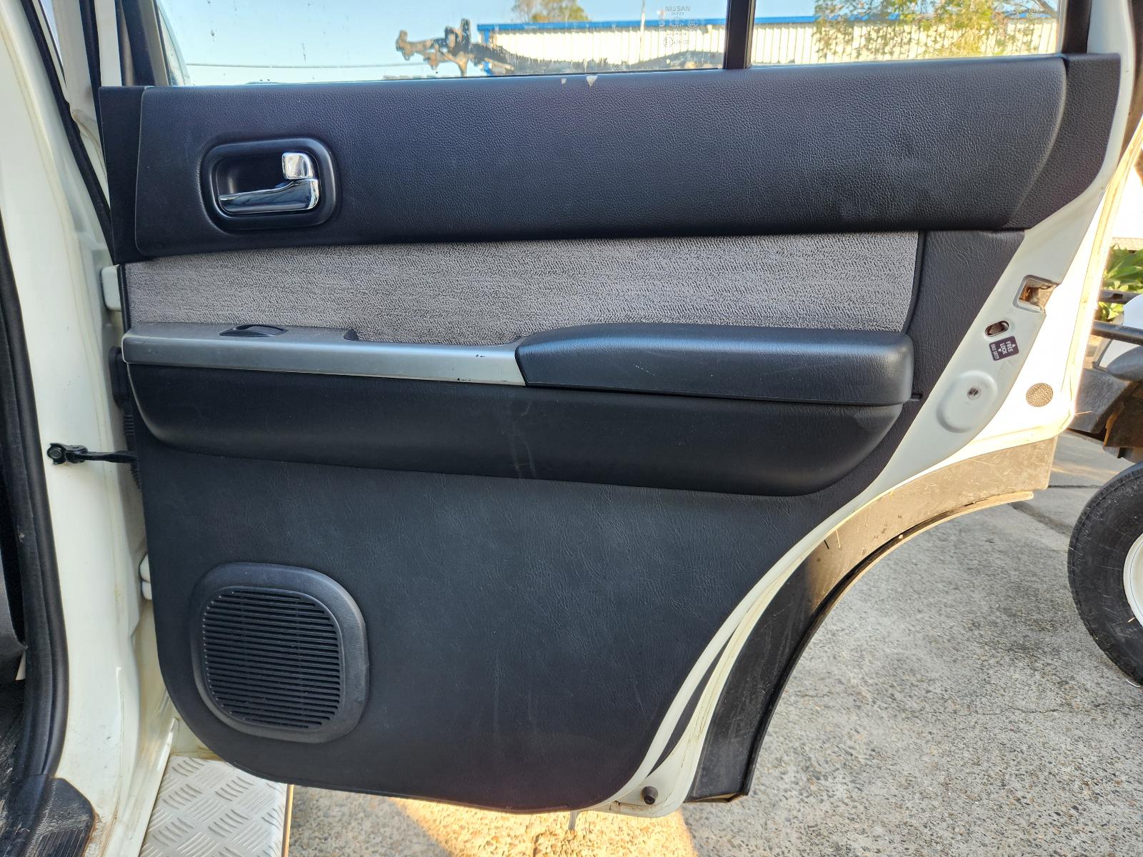 View Nissan Patrol 2015 4 Door Station Wagon