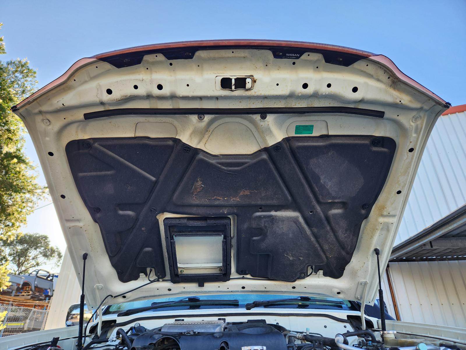 View Nissan Patrol 2015 4 Door Station Wagon