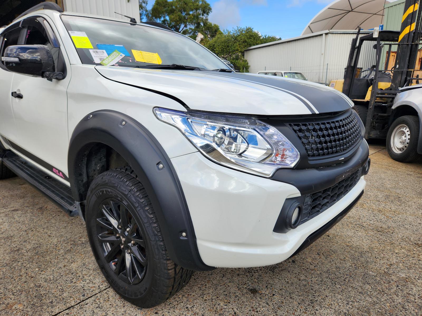 View Mitsubishi Triton 2018 4 Door Utility
