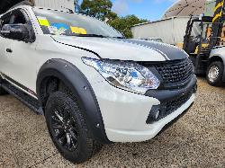 View Mitsubishi Triton 2018 4 Door Utility