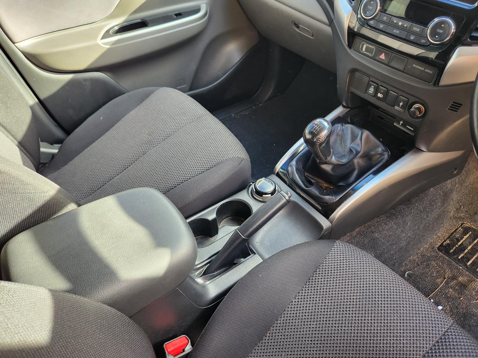 View Mitsubishi Triton 2018 4 Door Utility