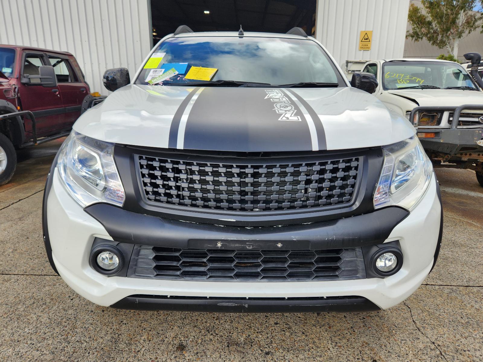 View Mitsubishi Triton 2018 4 Door Utility