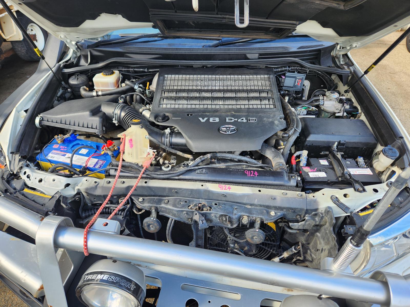 View Toyota Landcruiser 2014 4 Door Station Wagon