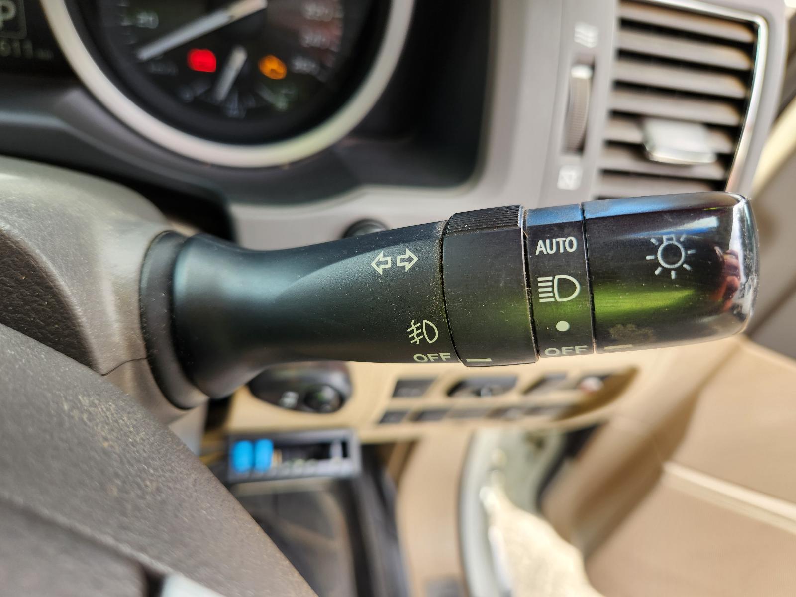 View Toyota Landcruiser 2014 4 Door Station Wagon
