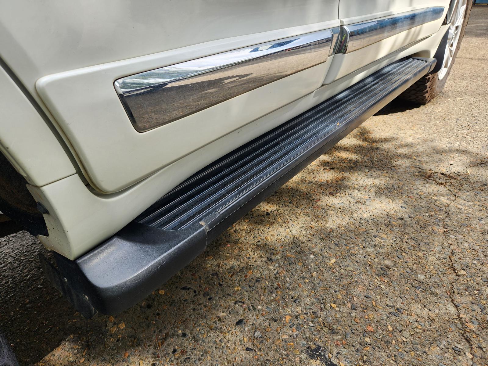 View Toyota Landcruiser 2014 4 Door Station Wagon