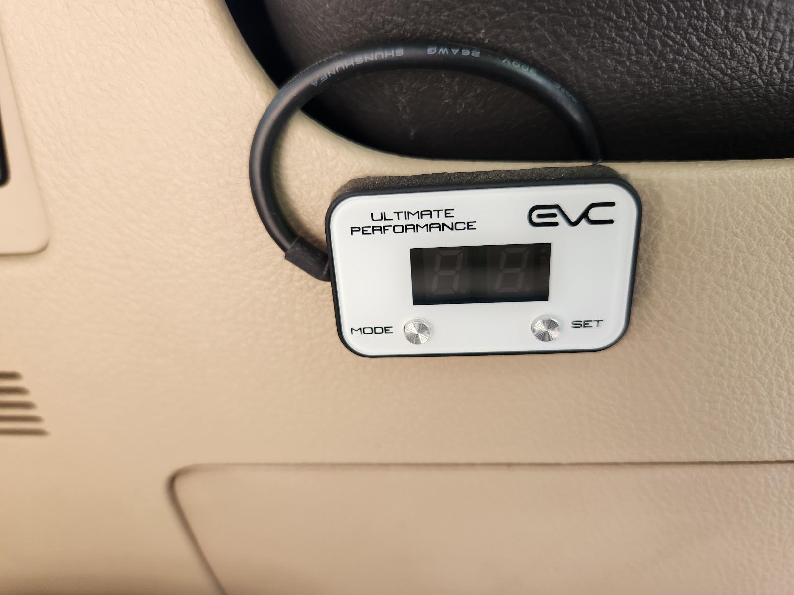 View Toyota Landcruiser 2014 4 Door Station Wagon