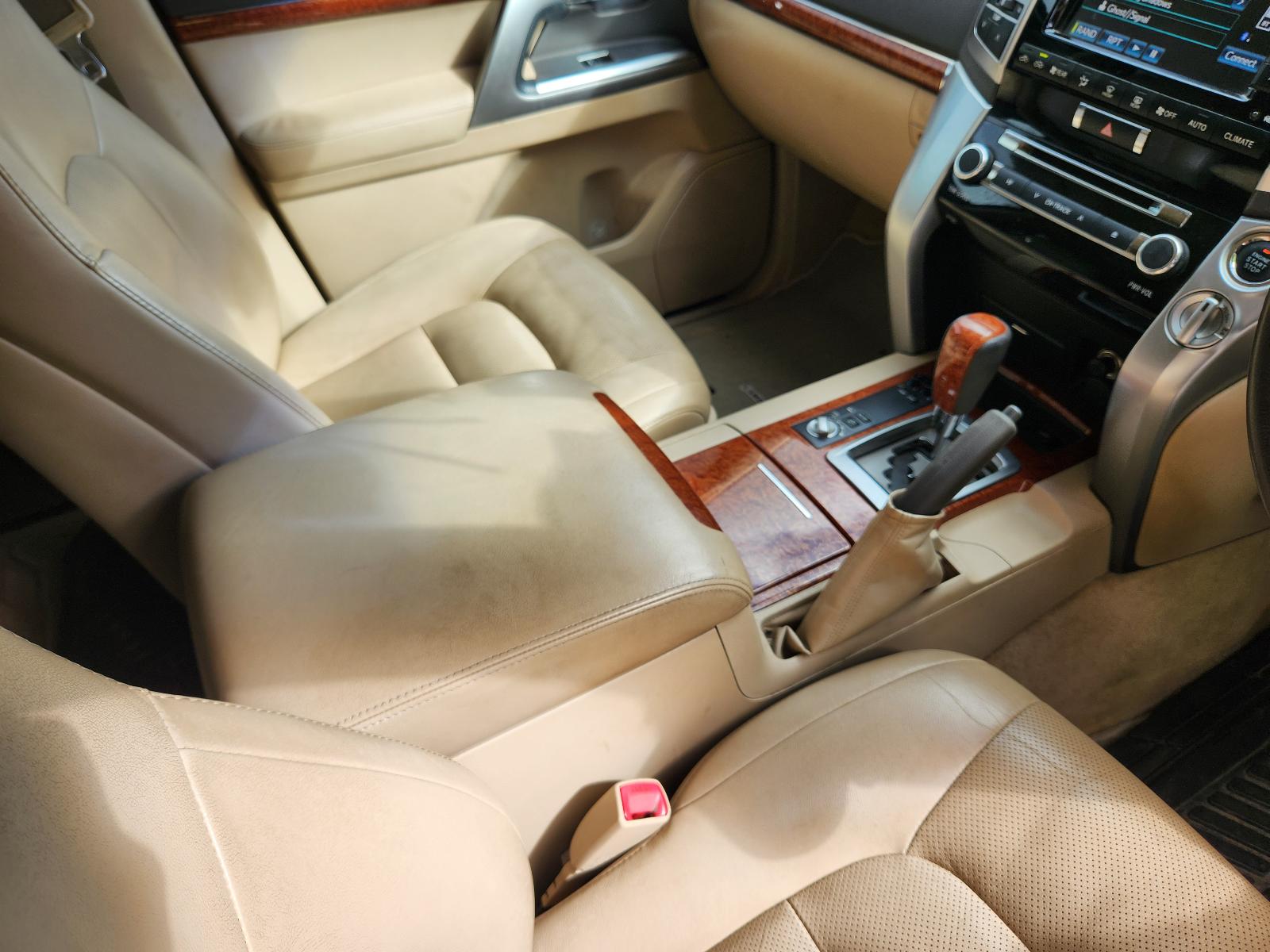 View Toyota Landcruiser 2014 4 Door Station Wagon